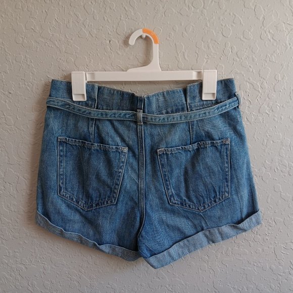 High Rise Mom-Shorts - size 28 - Picture 2 of 3